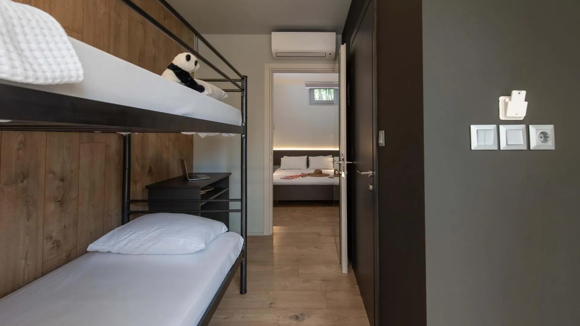 Lejlighedshotel Sani More & Sani Woods (Adults Only)