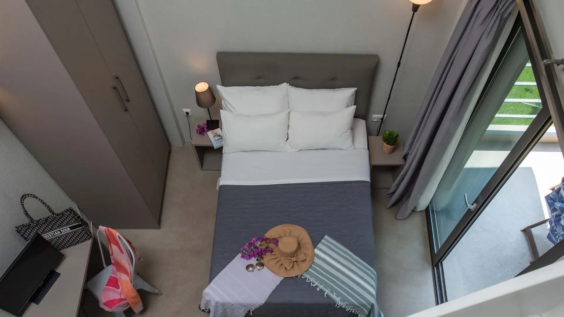 Lejlighedshotel Sani More & Sani Woods (Adults Only)